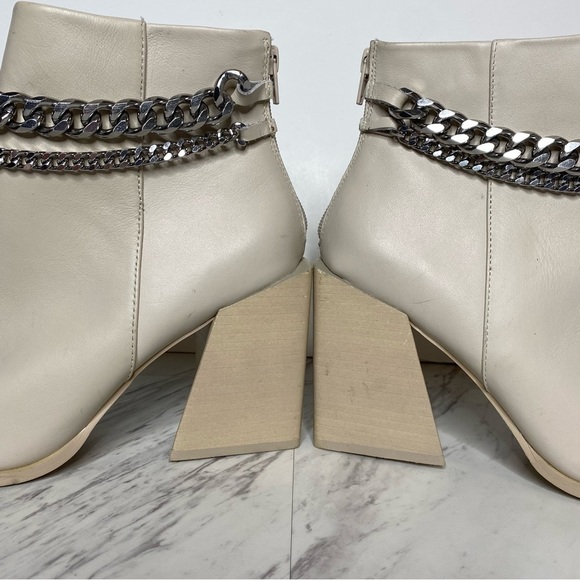 Steve Madden Tryout Leather Silver Chain Bootie 8 1/2 - Picture 9 of 15